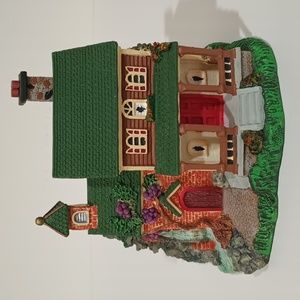 1995 Santa's Best Christmas In New England M98901 039934000732 Christmas Village